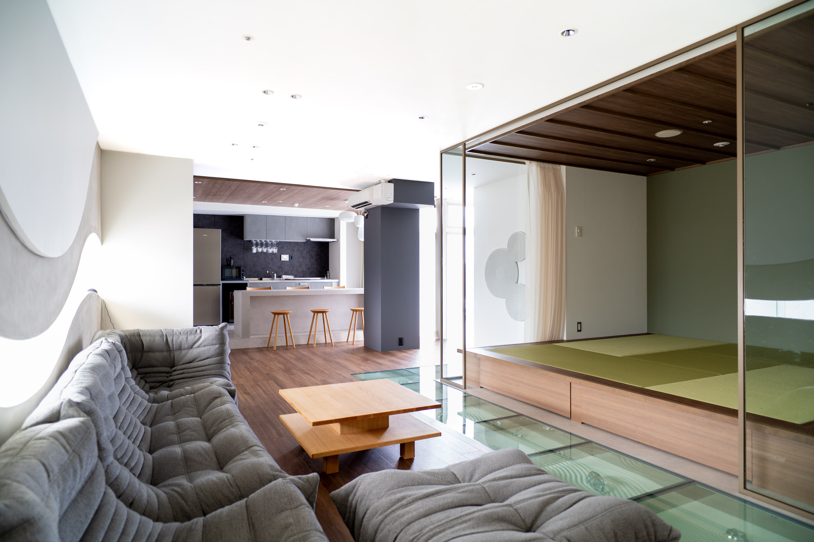 craft hotel antenna 01_LDK.jpg